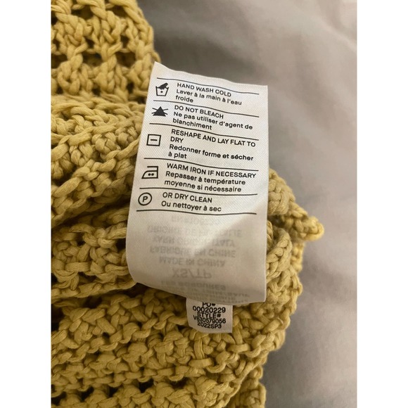 Vince - Women's Crochet Cardigan/ Beige / XS / NWT - Picture 9 of 9